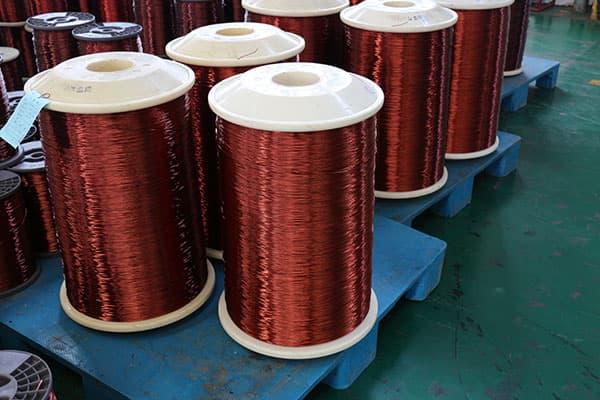Aromatic polyimide enameled wire